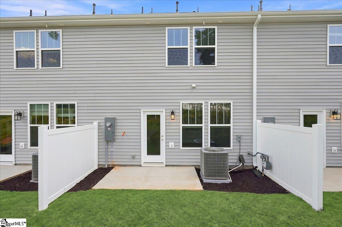 245 Islay Way Property Photo 29