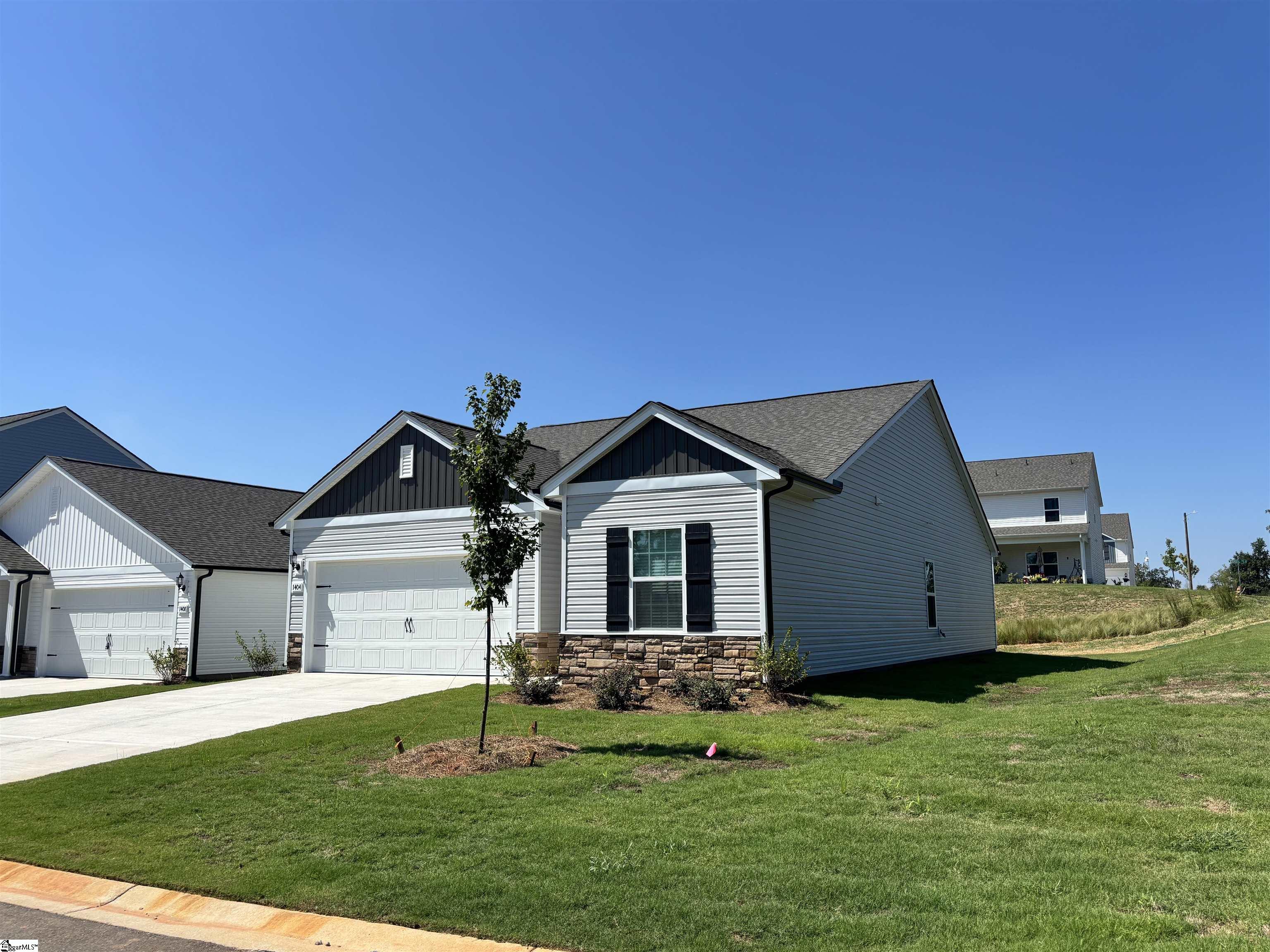 1404 Wild Indigo Way Property Photo 9