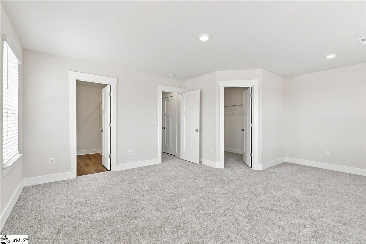 251 Cali Way Property Photo 14