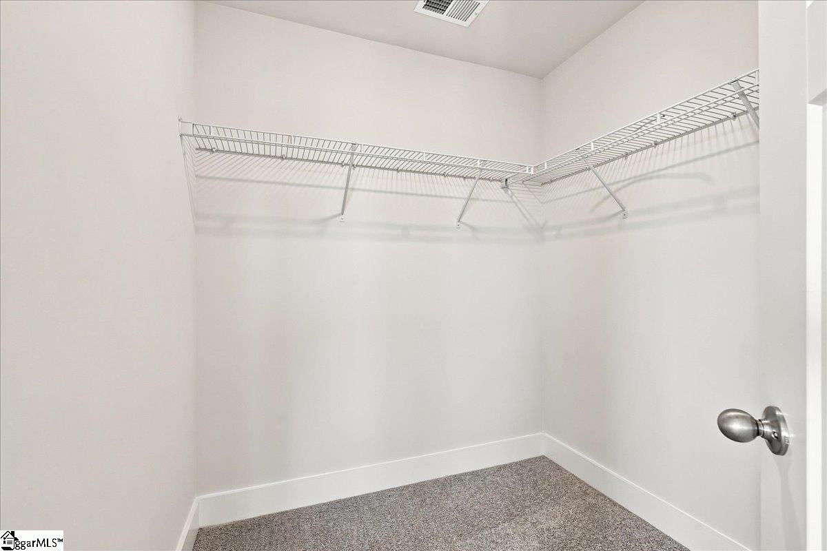 251 Cali Way Property Photo 17