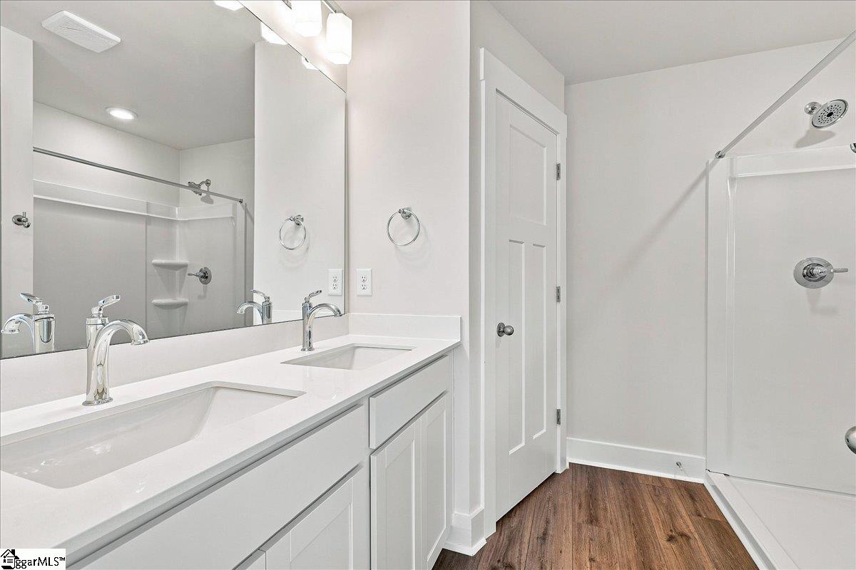251 Cali Way Property Photo 18