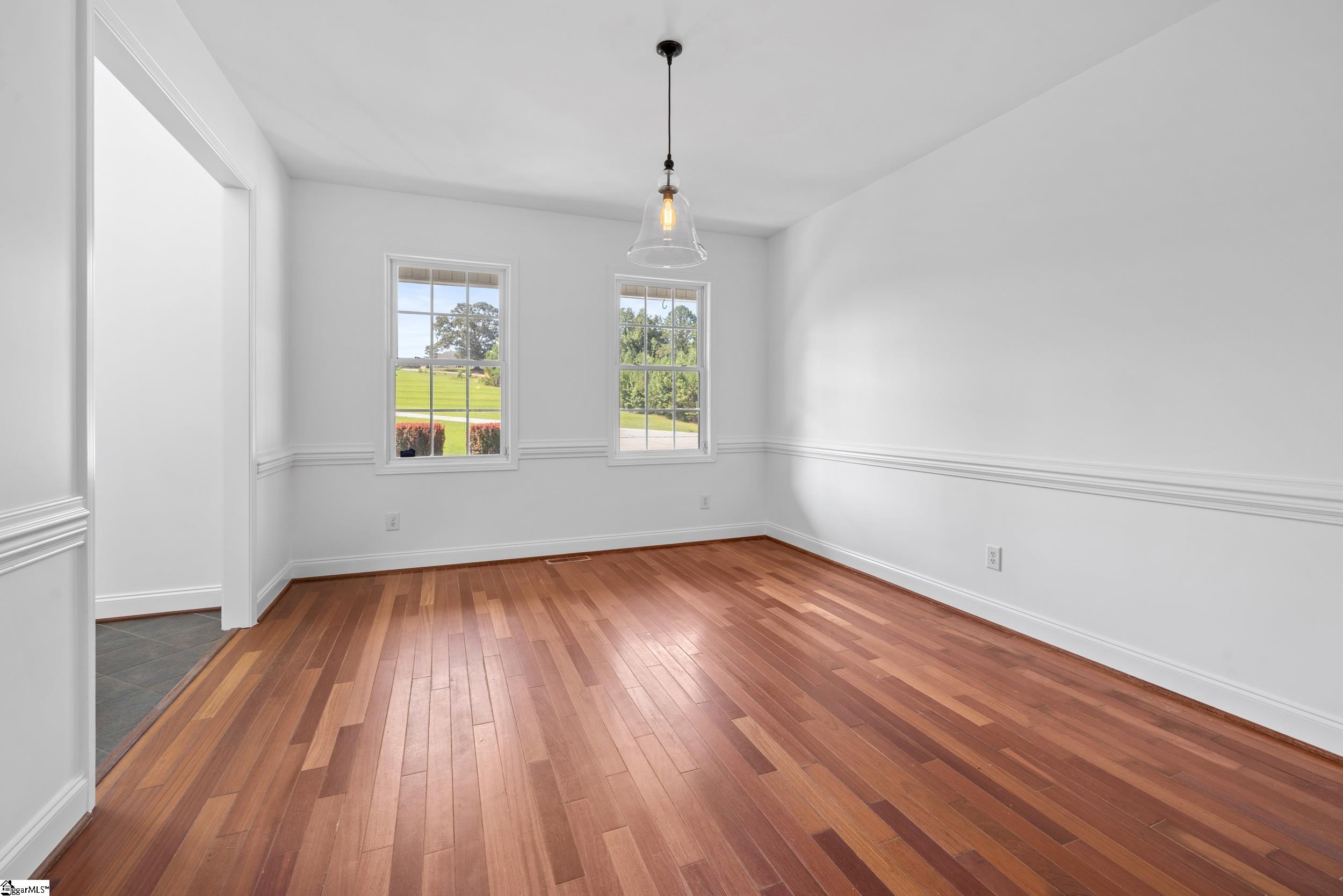 221 Heaven View Drive Property Photo 8