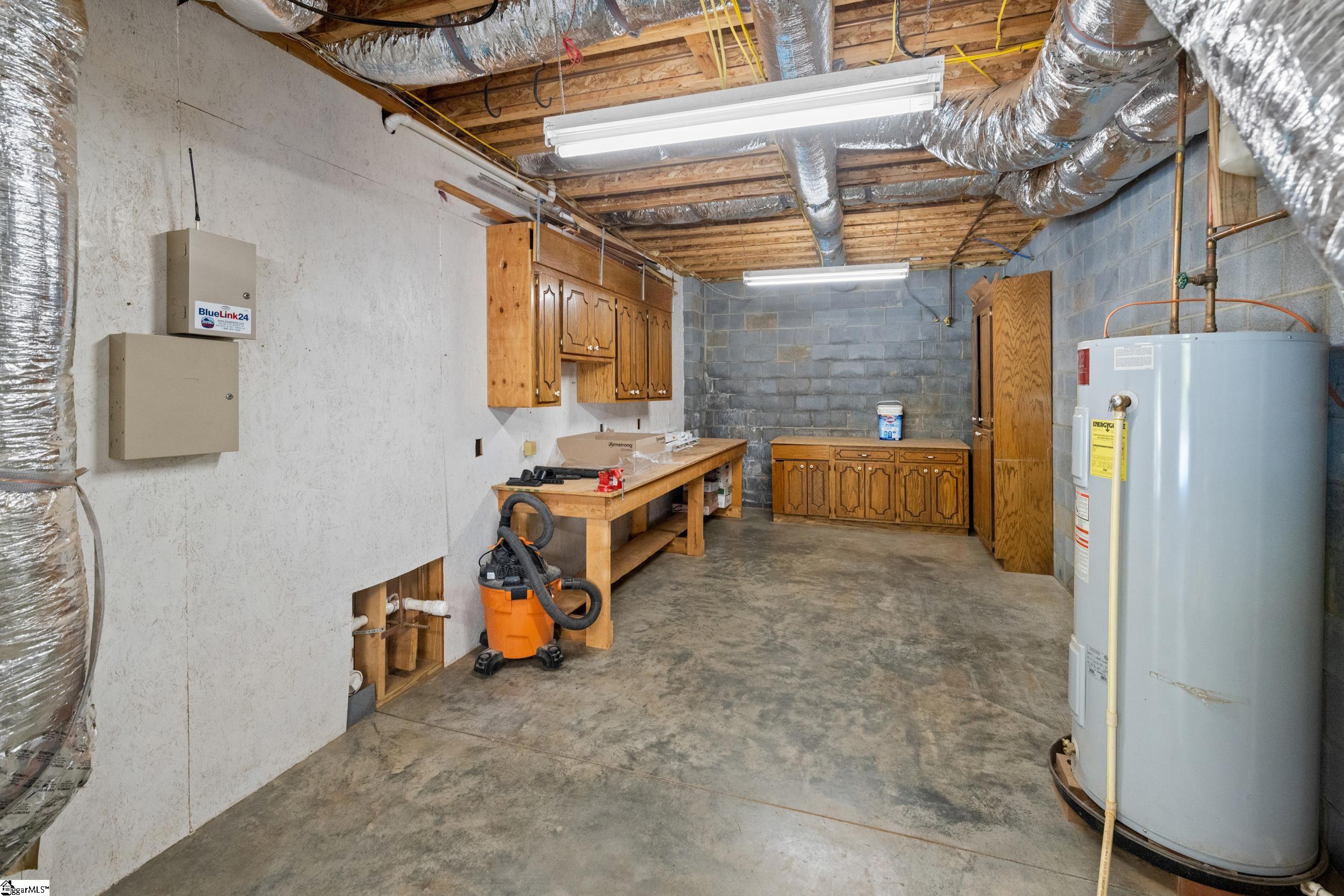 221 Heaven View Drive Property Photo 32