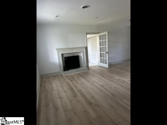 1 Milford Lane Property Photo 5