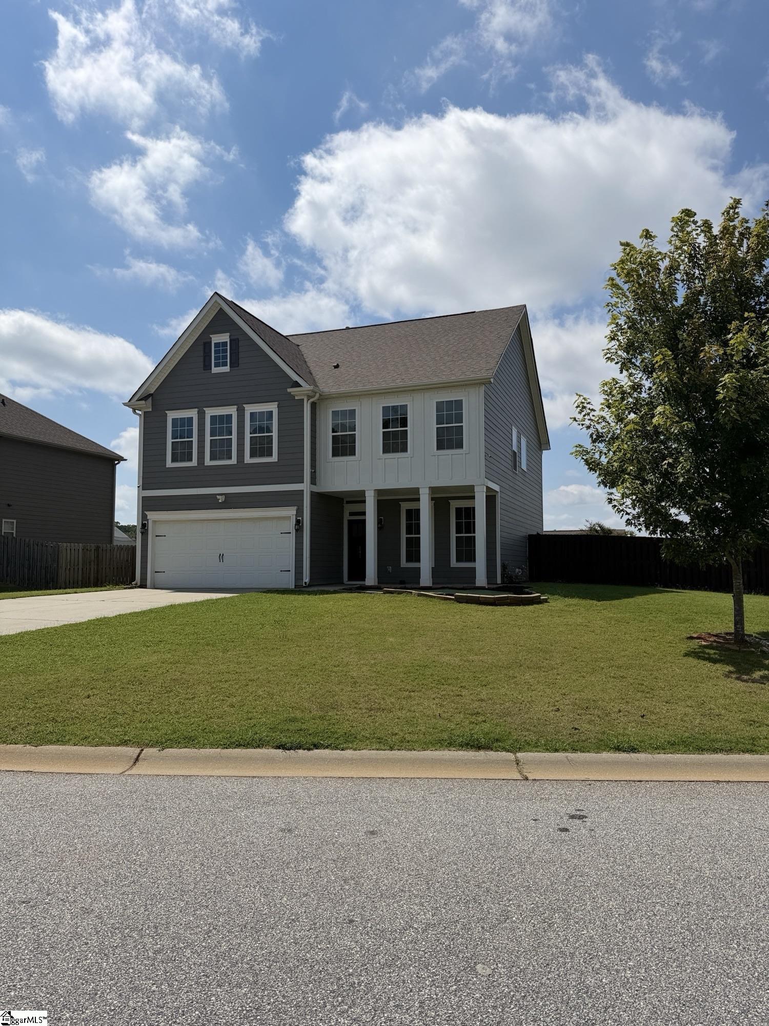 141 Rivermill Place Property Photo 2