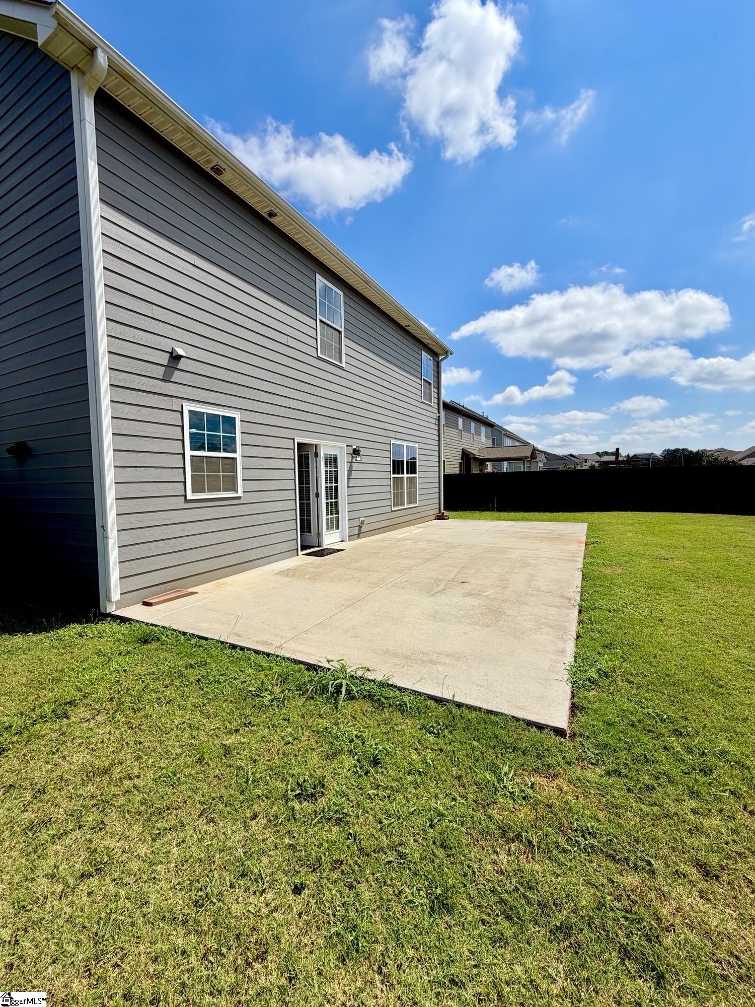 141 Rivermill Place Property Photo 28