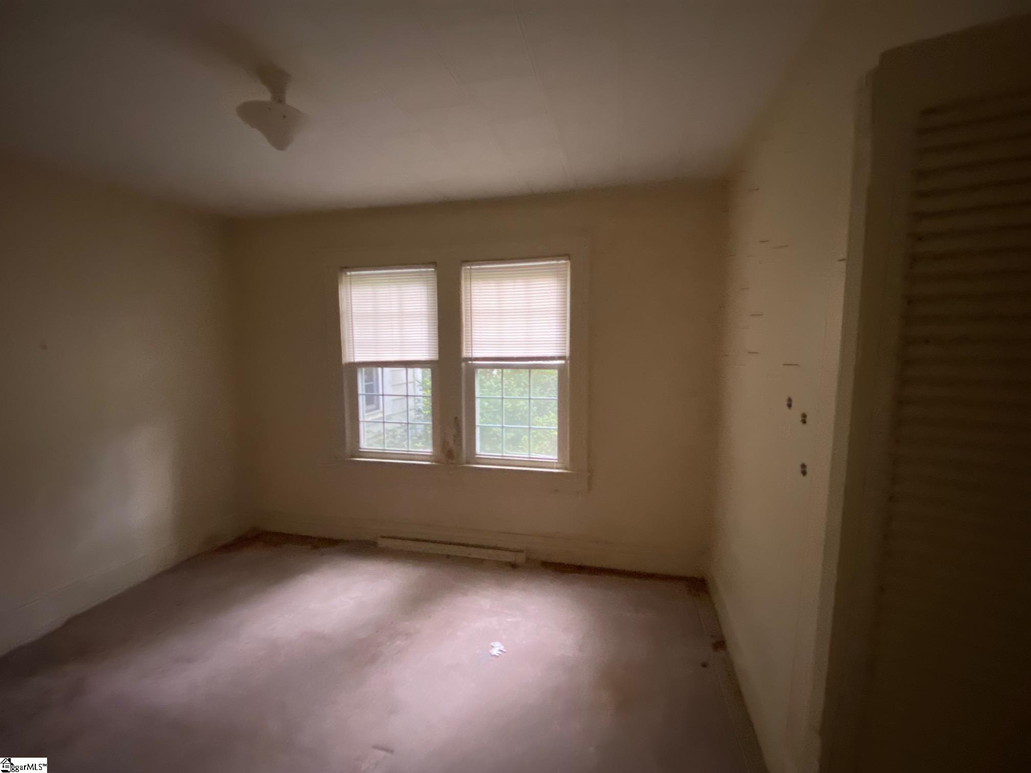 413 W Farley Avenue Property Photo 42