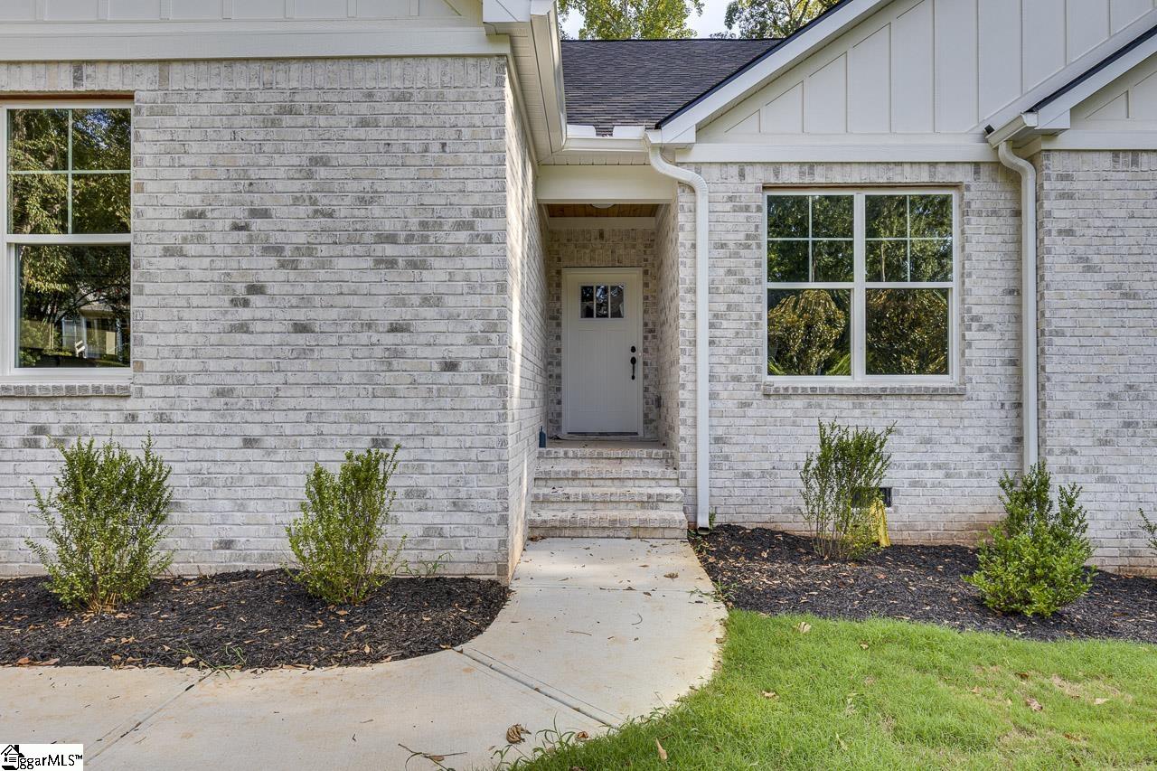 513 Quail Hollow Road Property Photo 5