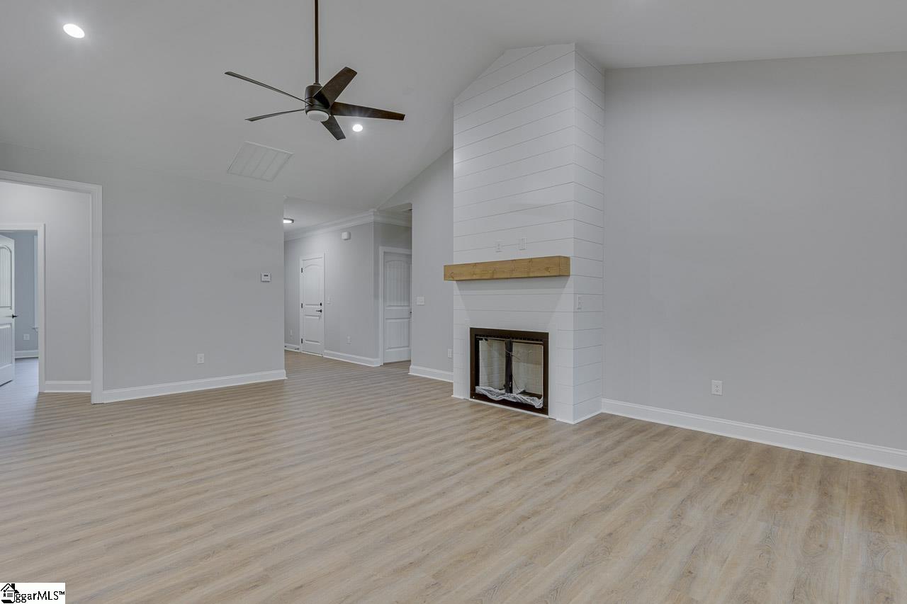 513 Quail Hollow Road Property Photo 7