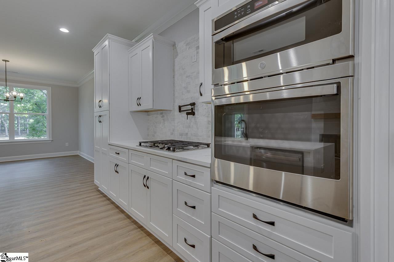 513 Quail Hollow Road Property Photo 12