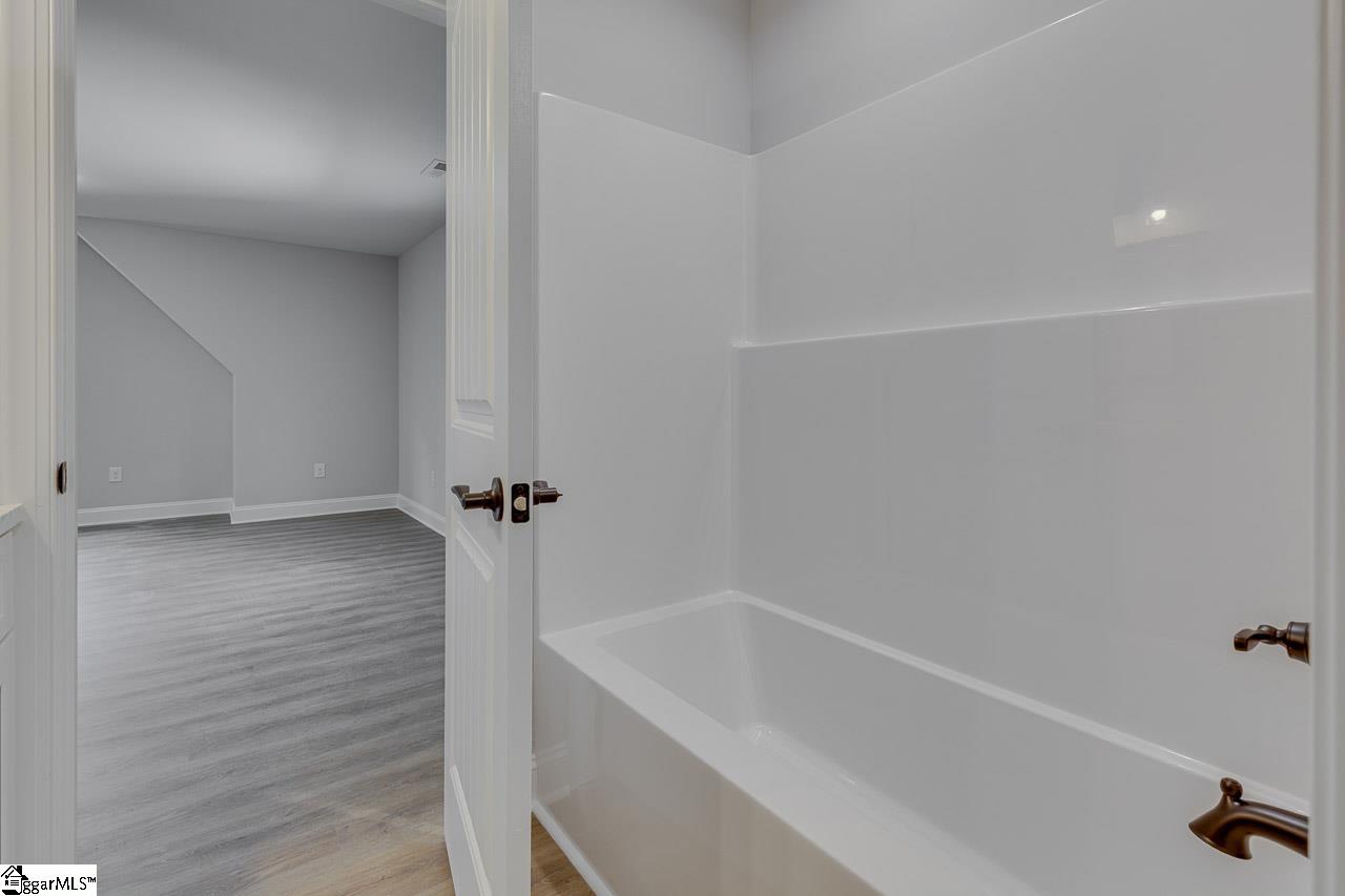 513 Quail Hollow Road Property Photo 34