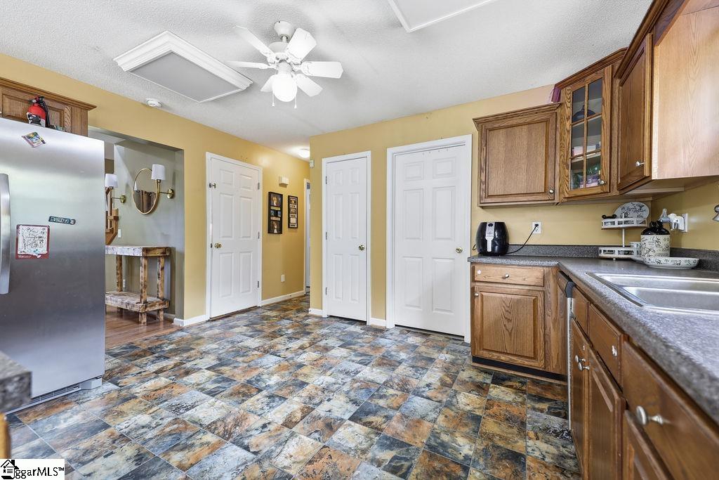 1234 First Avenue Property Photo 13