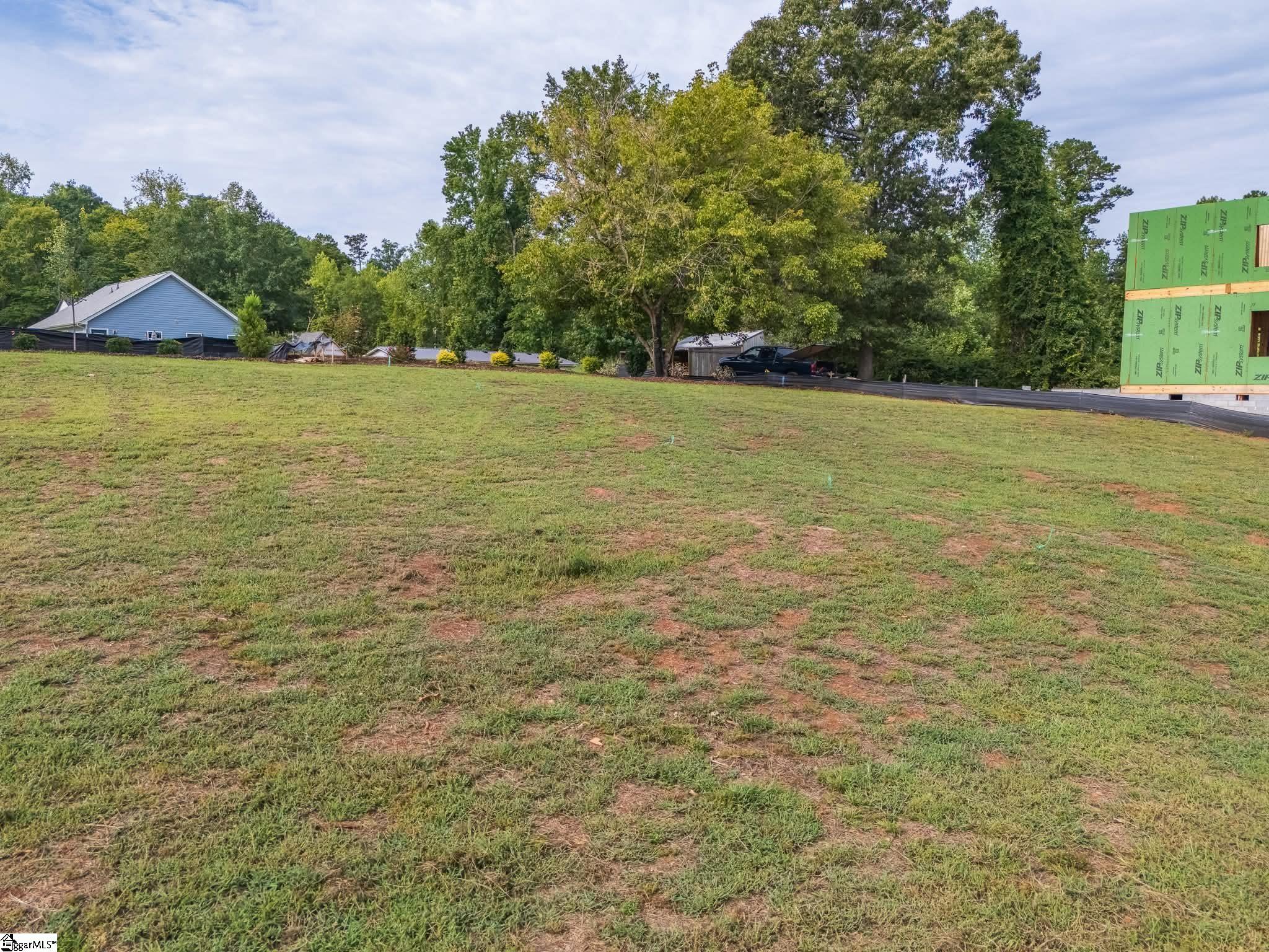 105 S Silver Lake Drive Property Photo 2