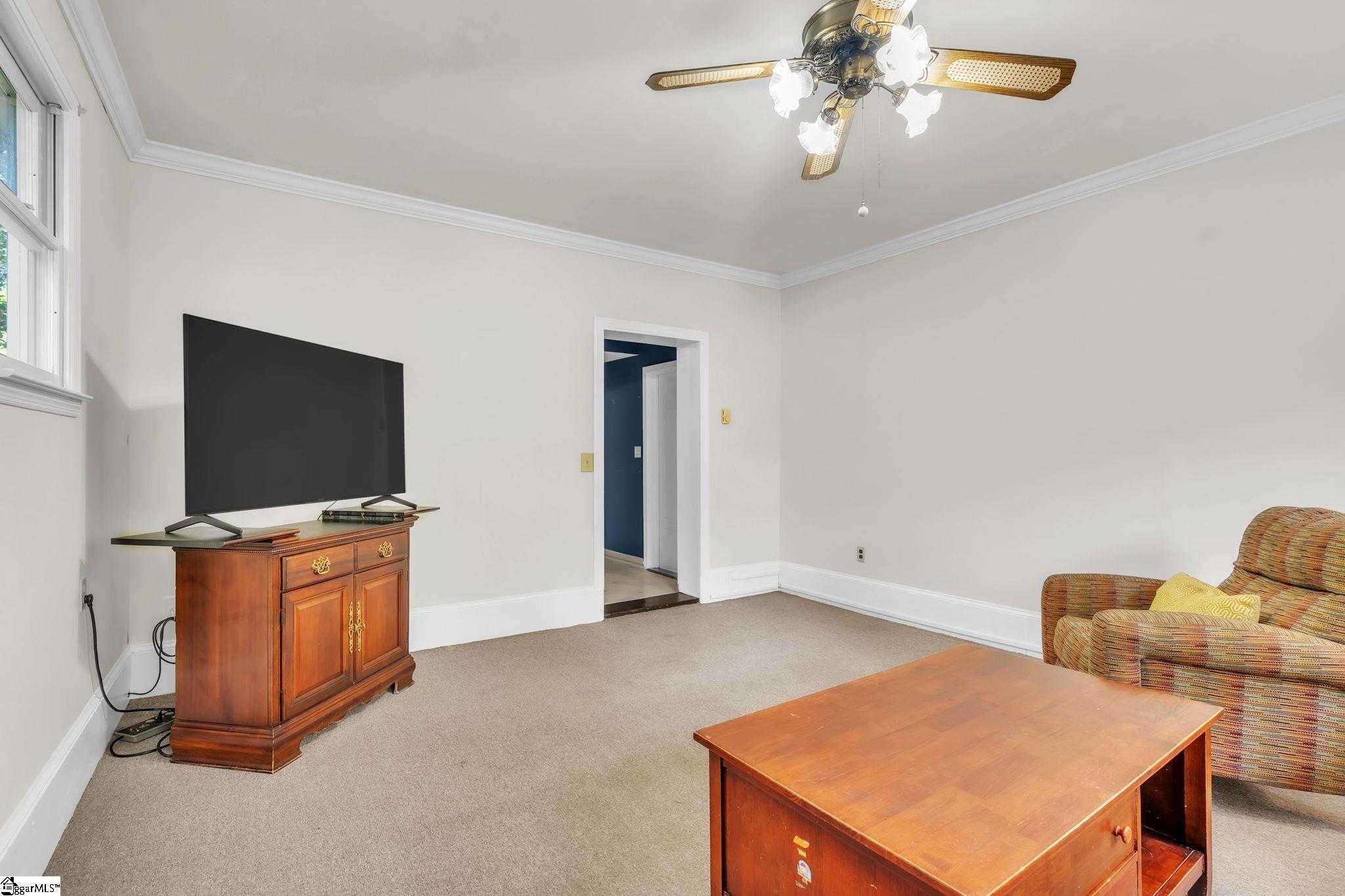 13 W Montclair Avenue Property Photo 13