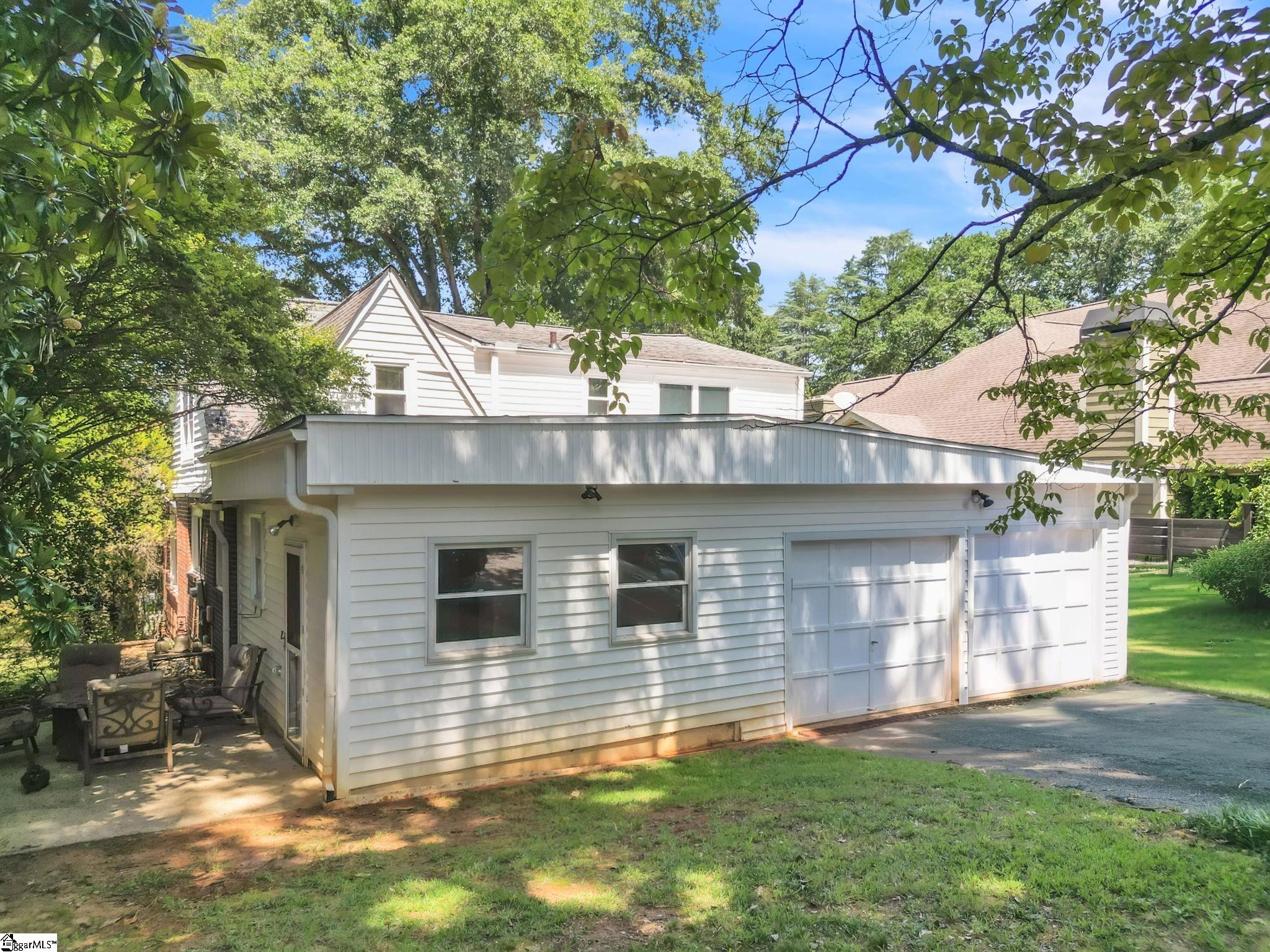 13 W Montclair Avenue Property Photo 21