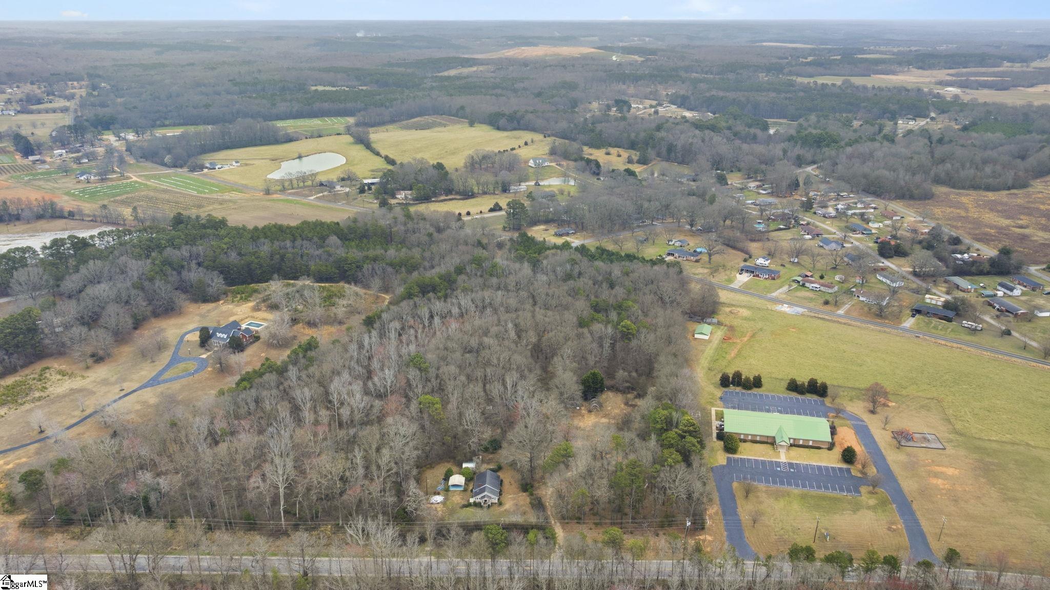 13624 Highway 20 Property Photo 9