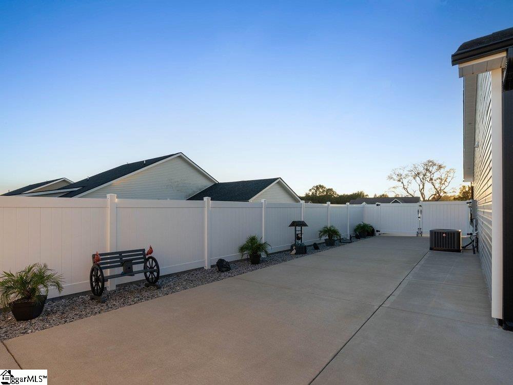 223 Rc Thompson Road Property Photo 5