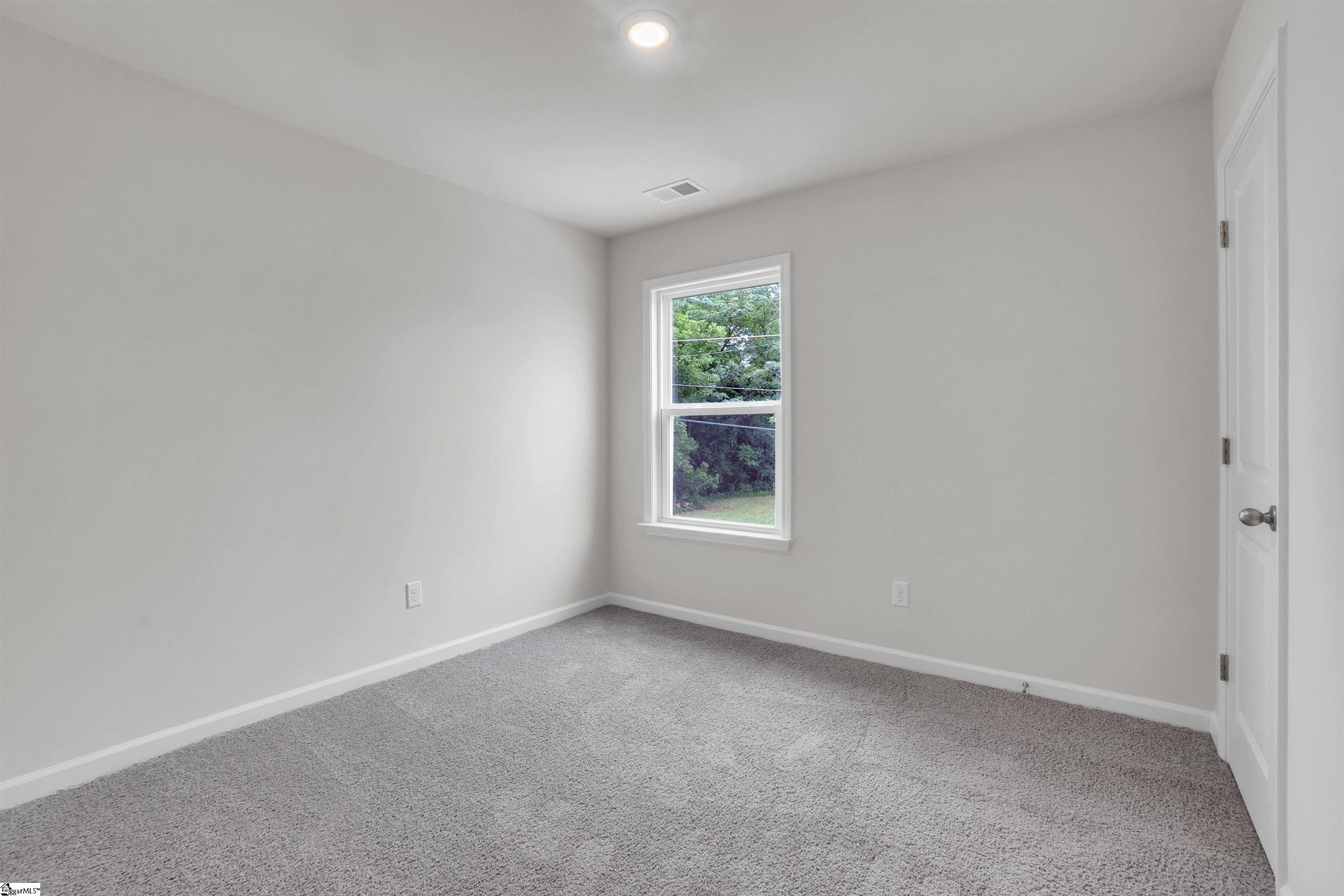 239 Willard Street Property Photo 18