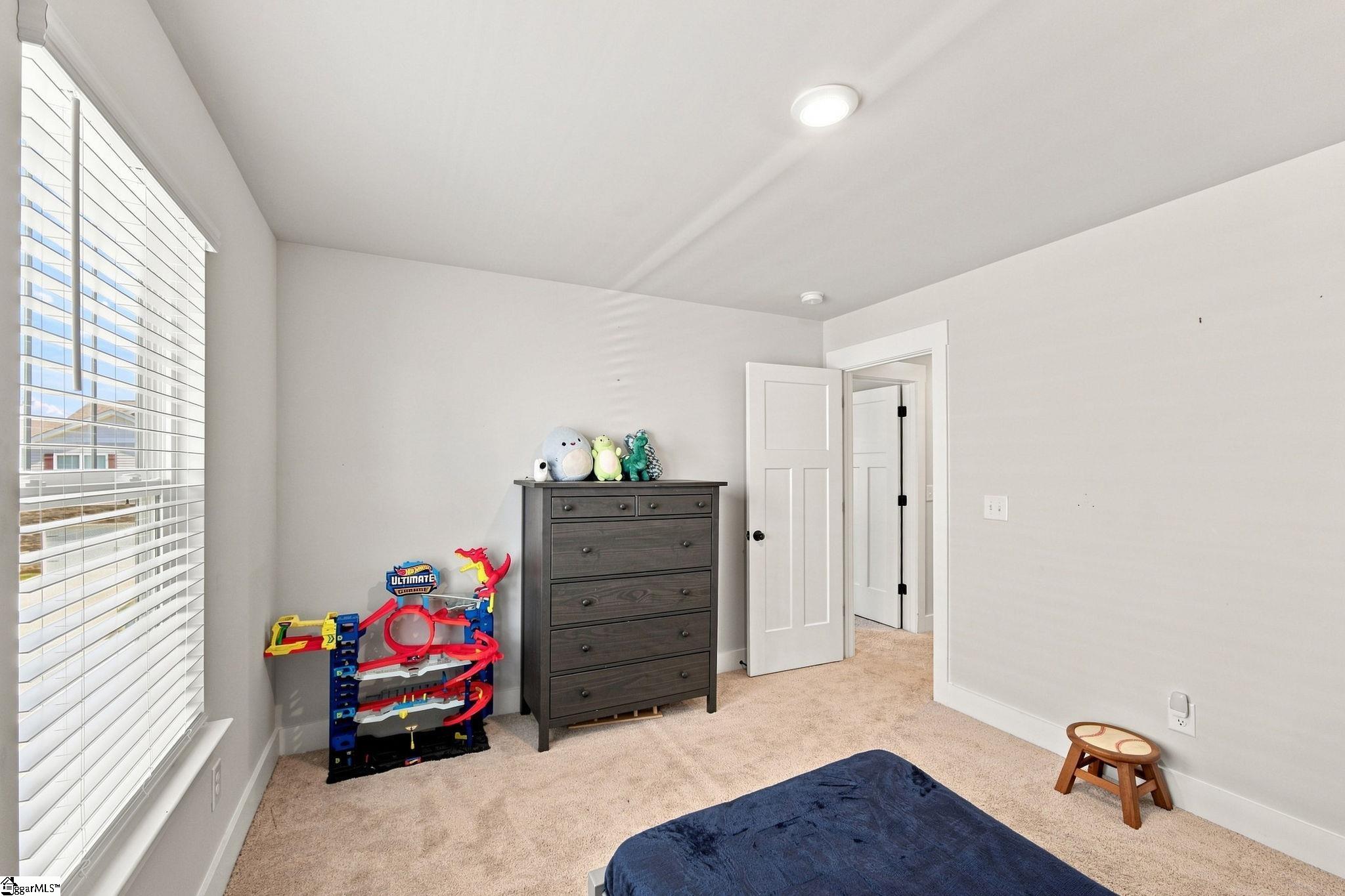 481 Fenwick Drive Property Photo 37