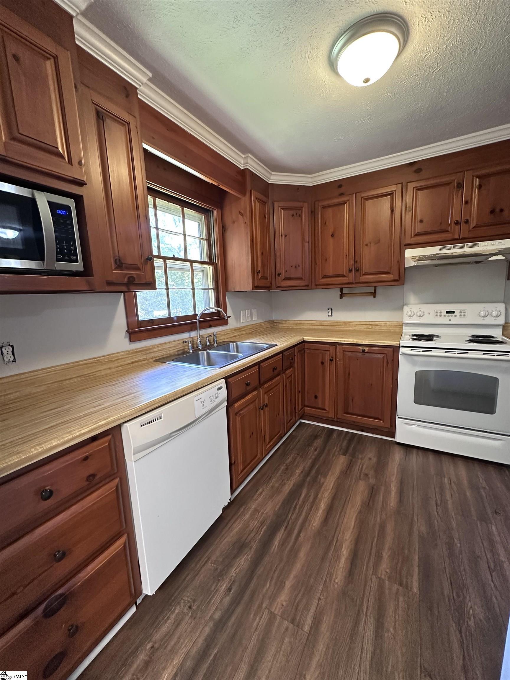 1148 Miller Road Property Photo 11