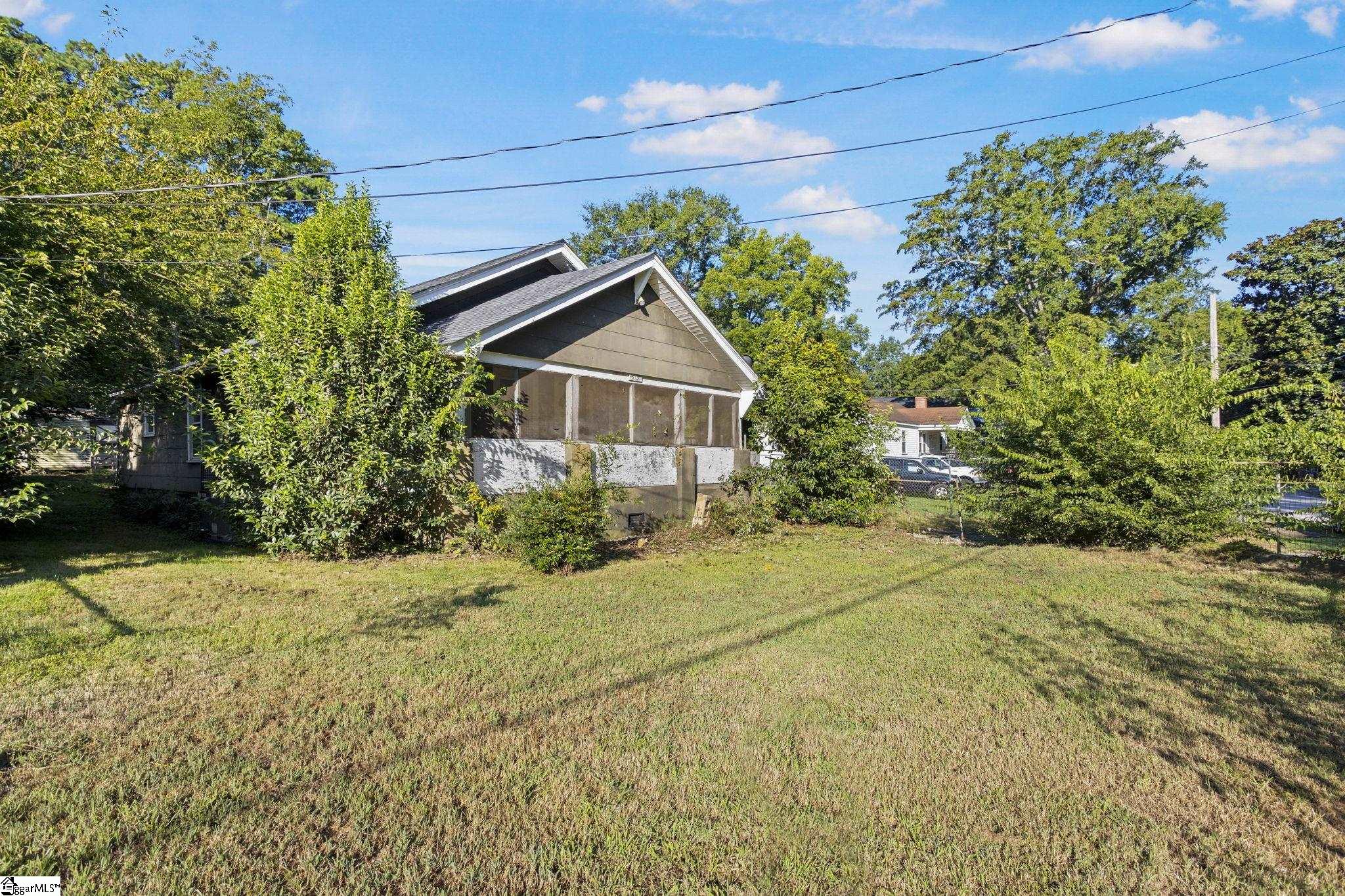 219 Heatherly Drive Property Photo 4