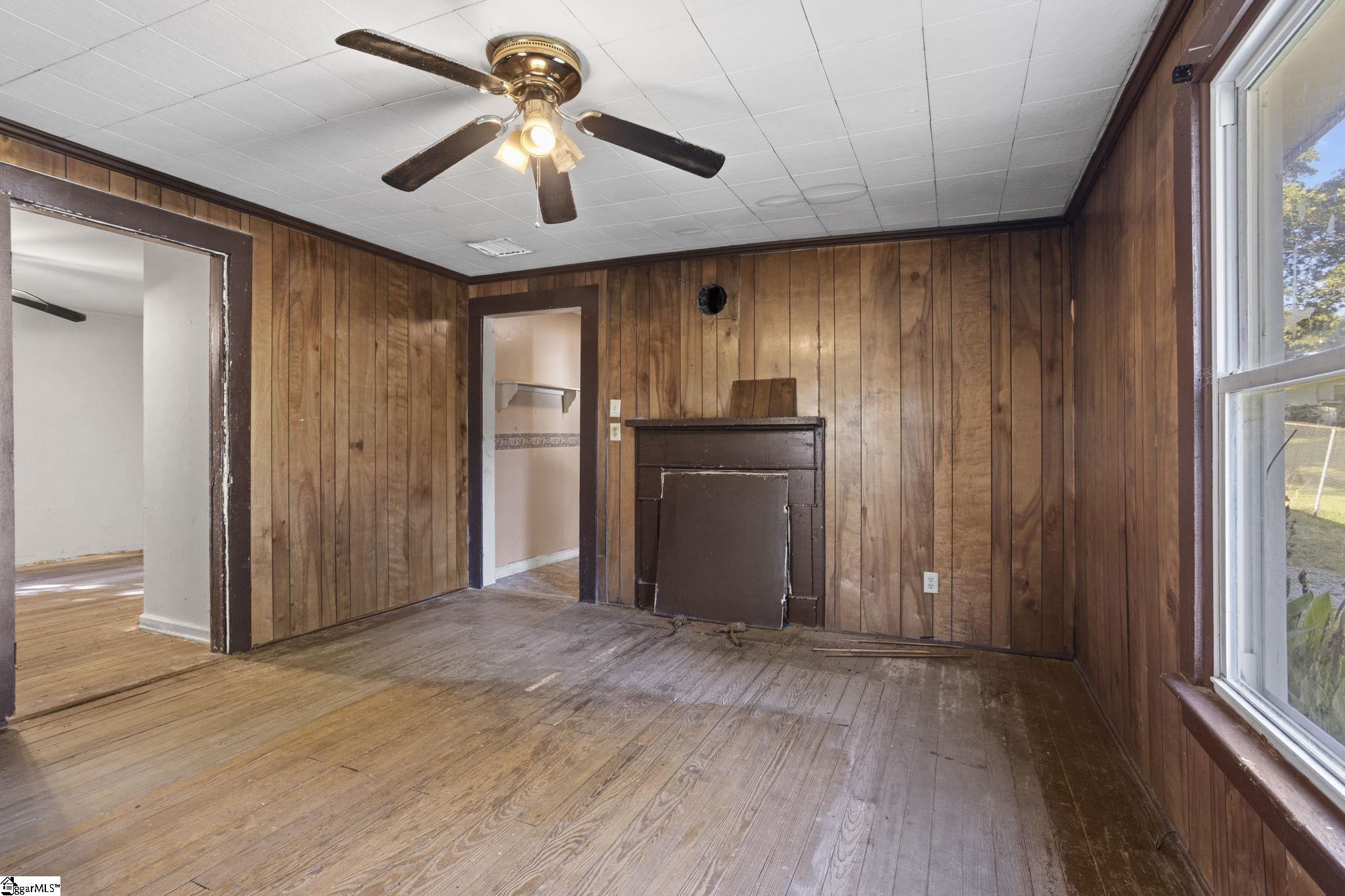 219 Heatherly Drive Property Photo 10