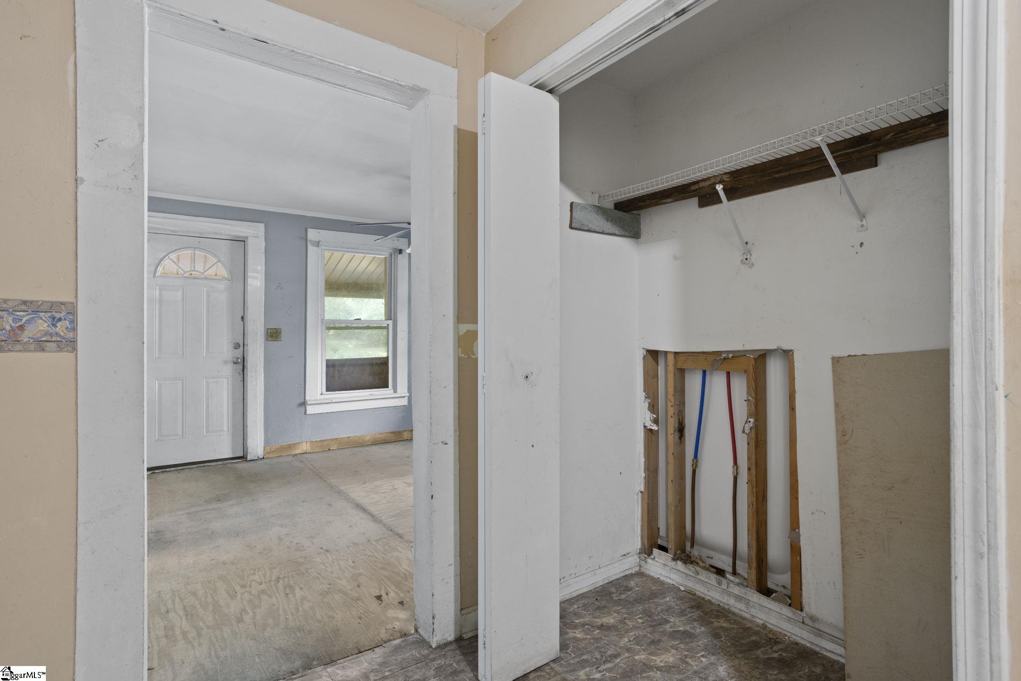 219 Heatherly Drive Property Photo 15