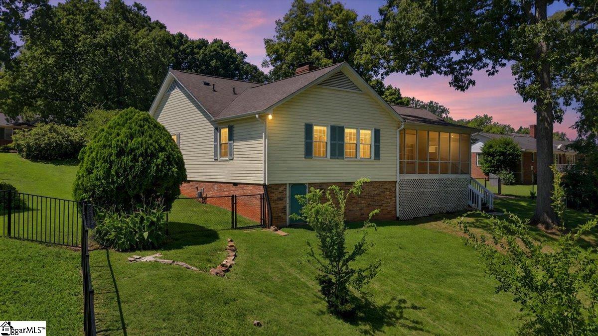 105 Hitching Post Lane Property Photo 42