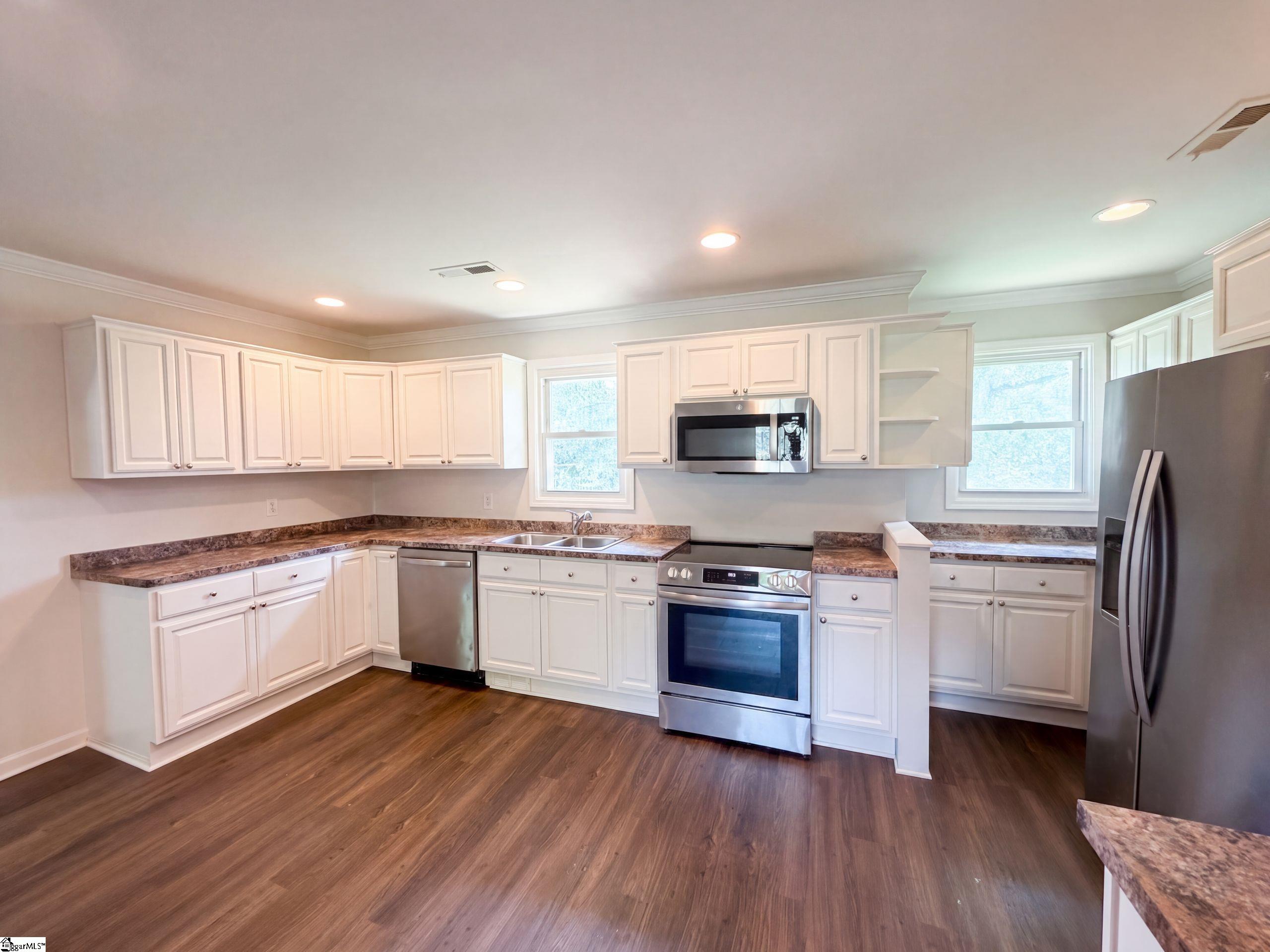 161 Skinner Road Property Photo 13
