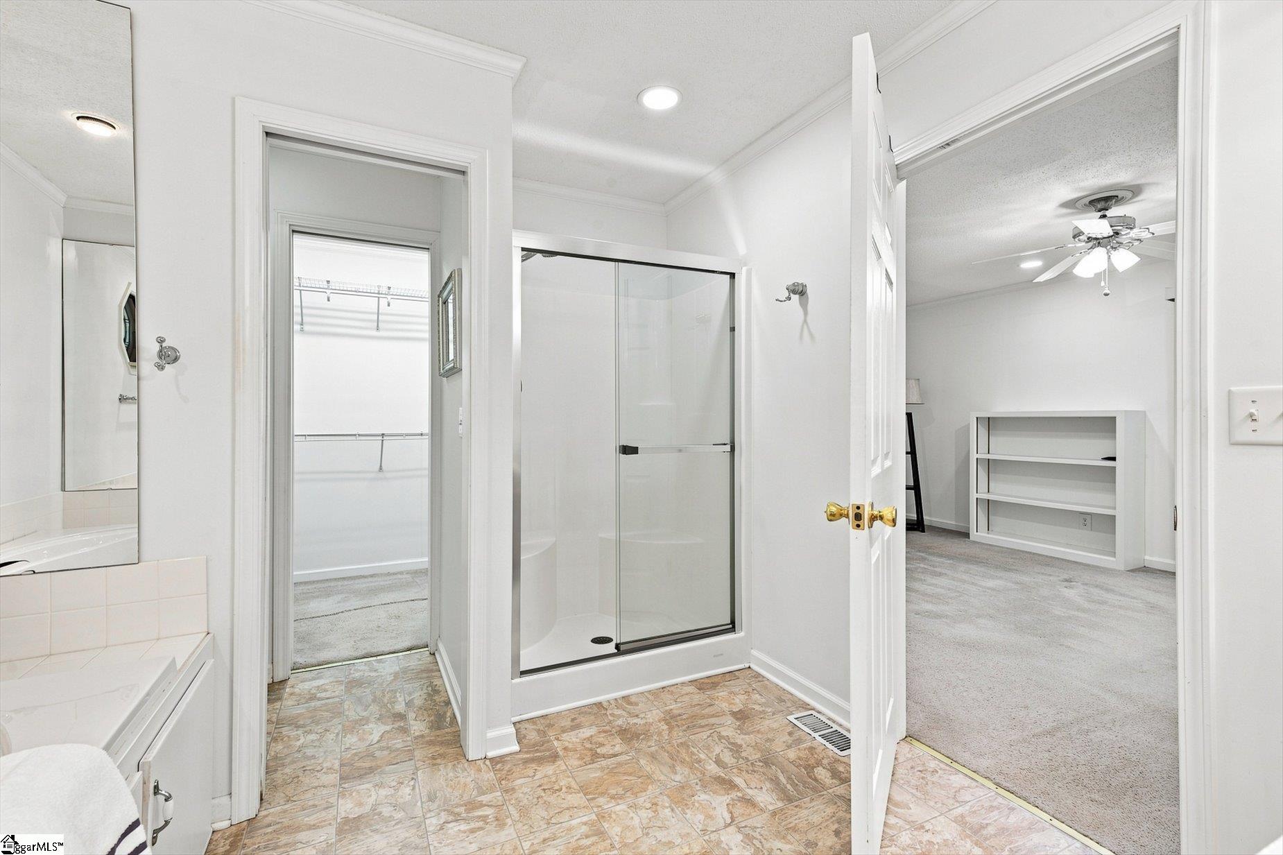 109 E Street Property Photo 25