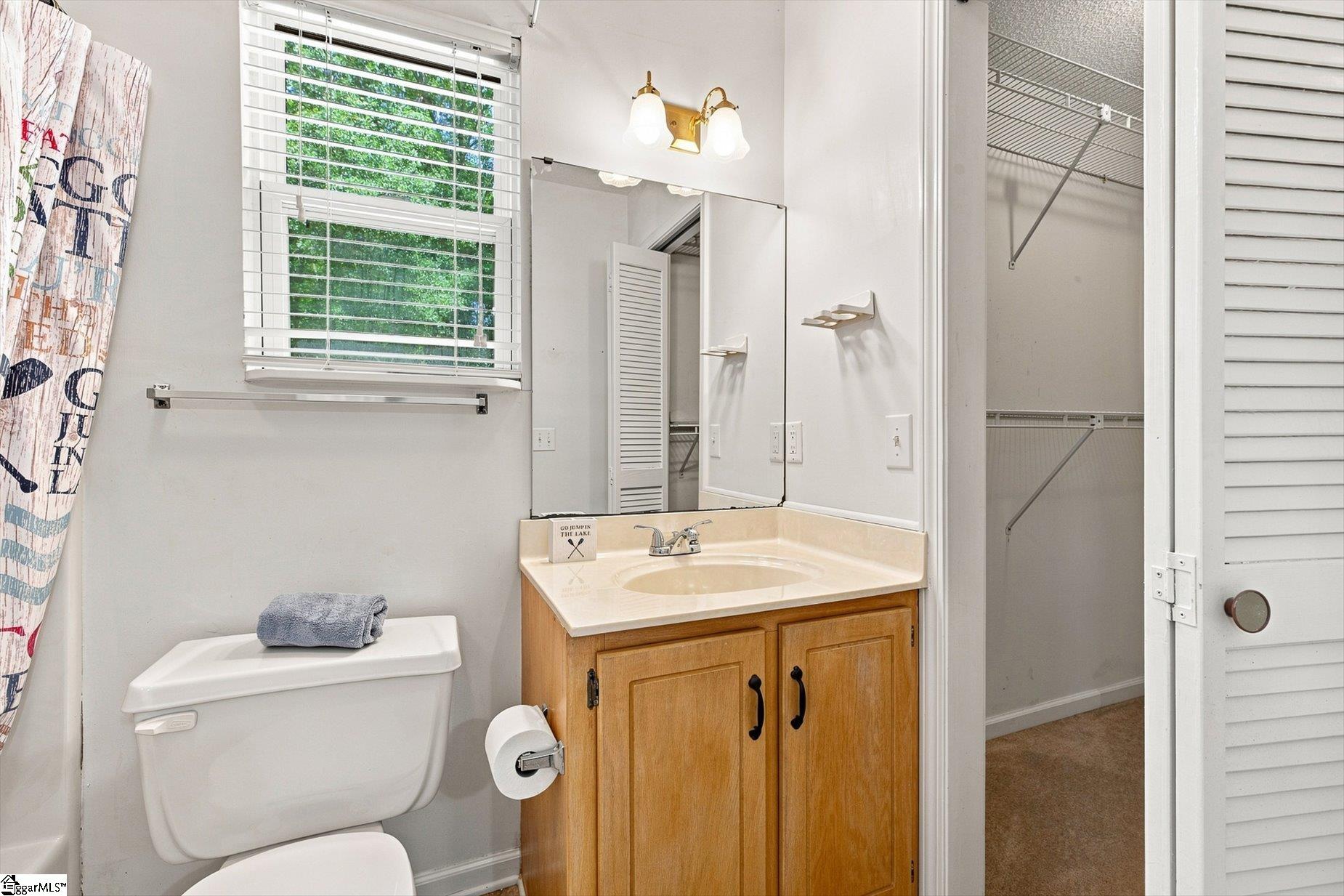 109 E Street Property Photo 29
