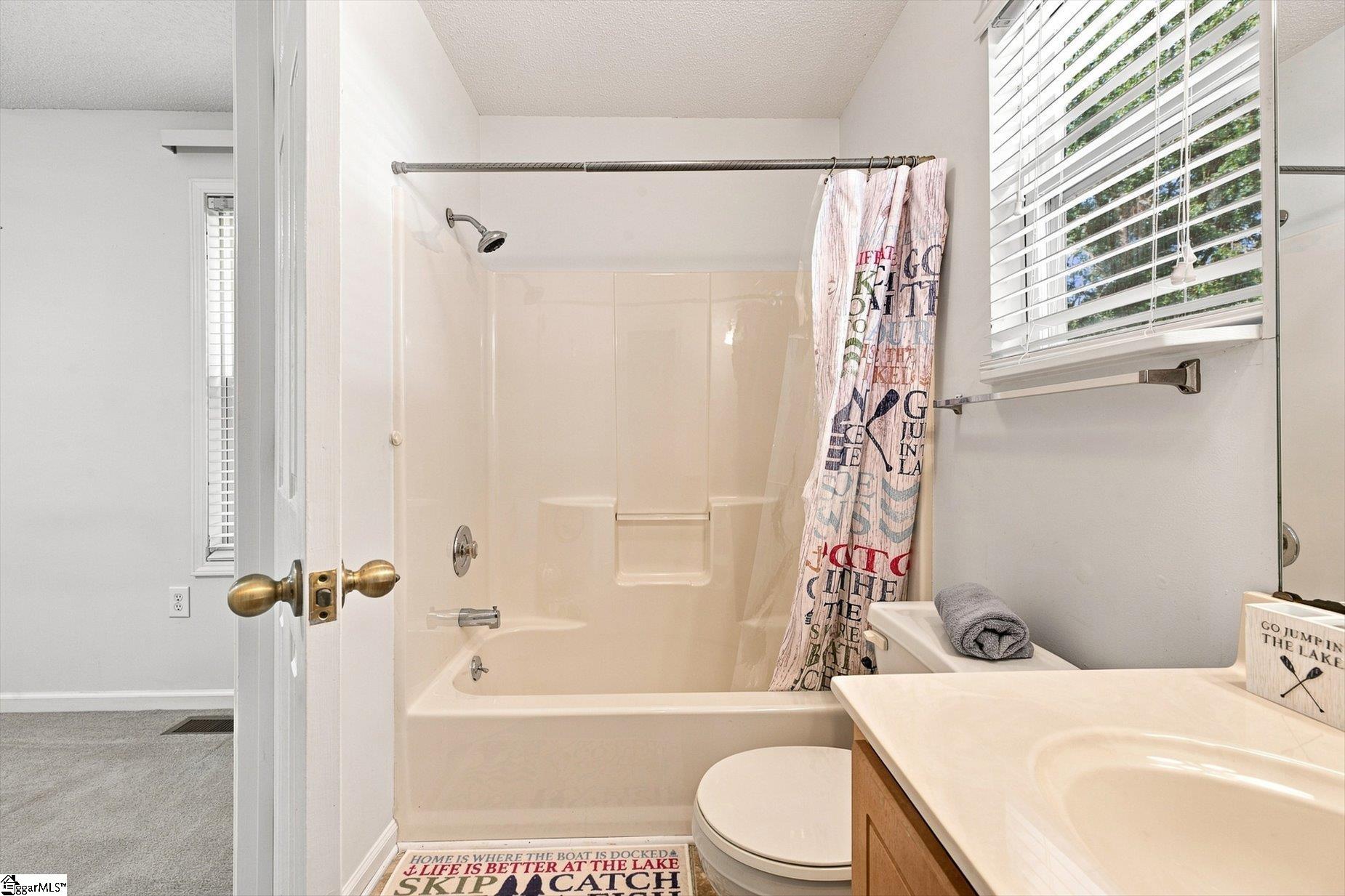 109 E Street Property Photo 30