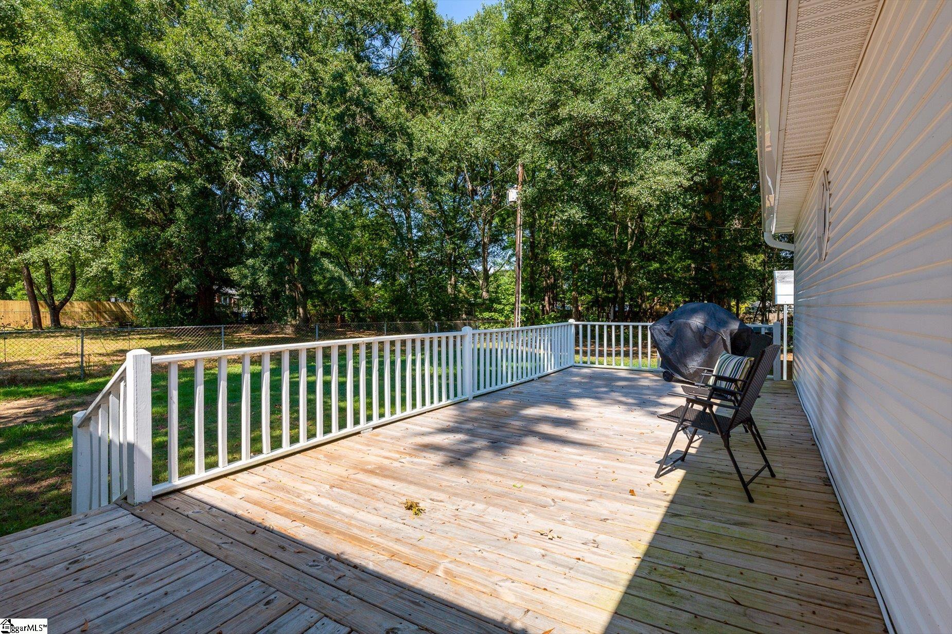 109 E Street Property Photo 37
