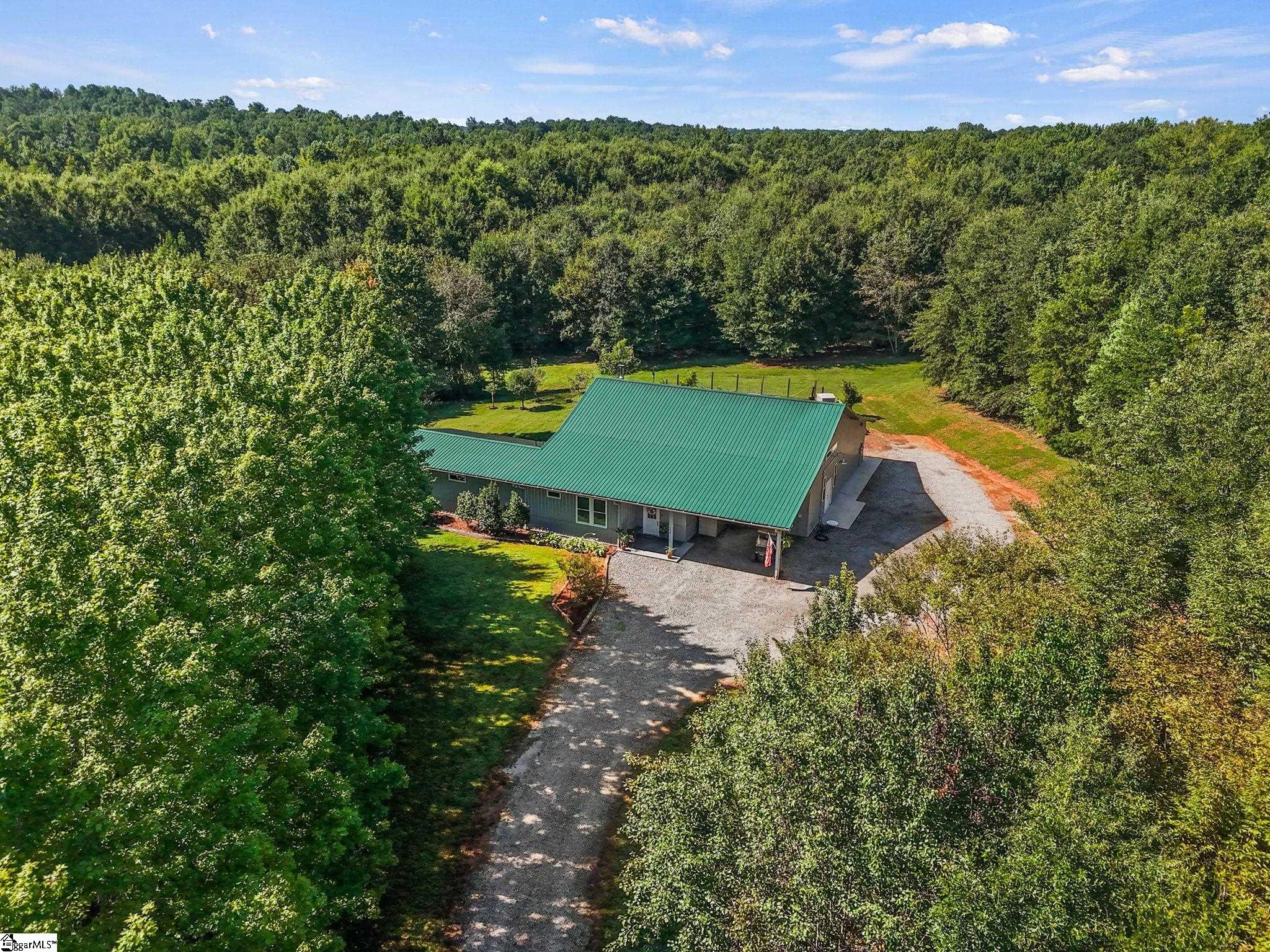 770 Dickson Road Property Photo 1
