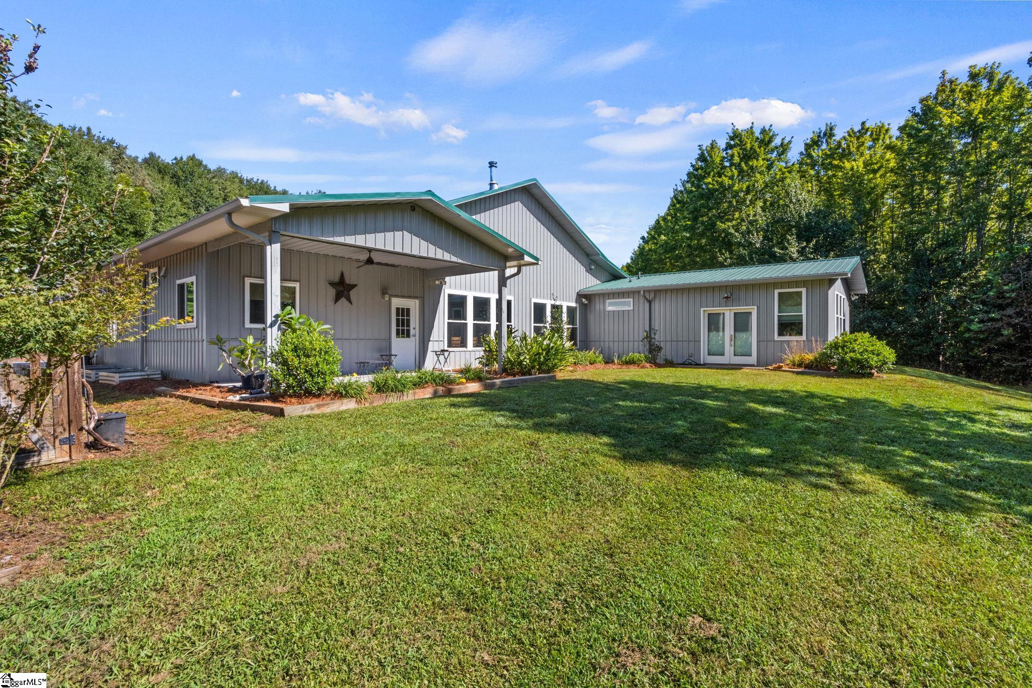 770 Dickson Road Property Photo 32