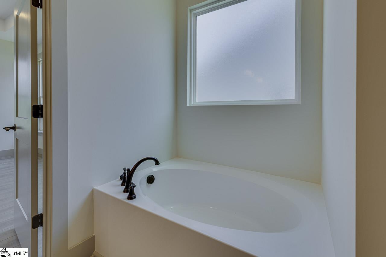 121 Hideaway Lane Property Photo 33