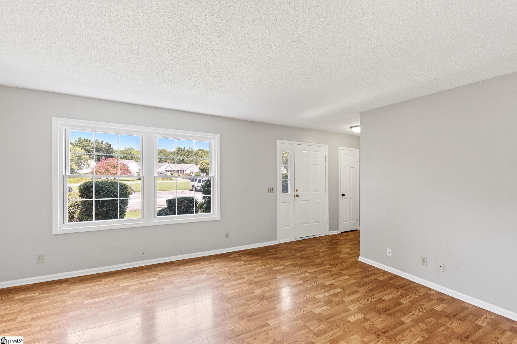 12 Birchview Street Property Photo 4