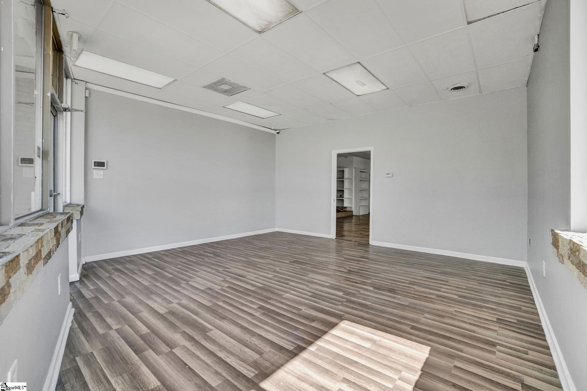 1601852 Property Photo 15