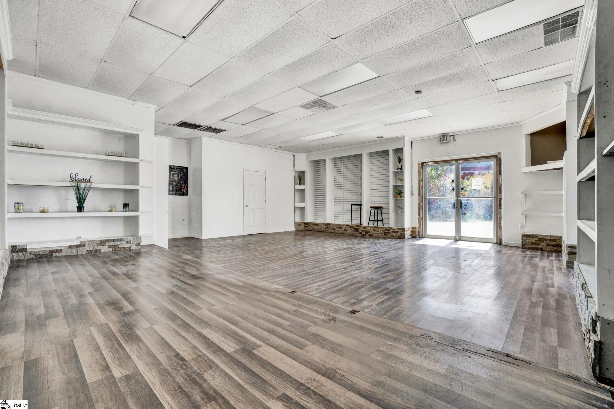 1601852 Property Photo 22