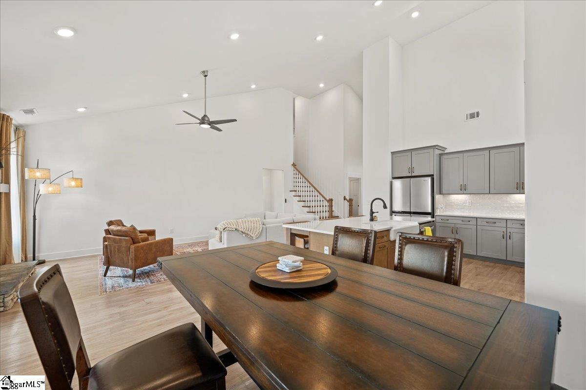 215 Founders Boulevard Property Photo 6