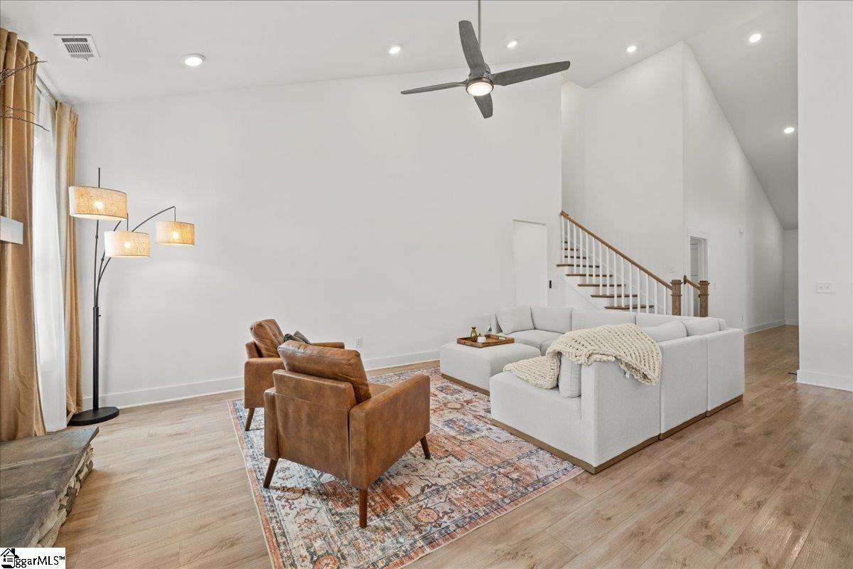215 Founders Boulevard Property Photo 8