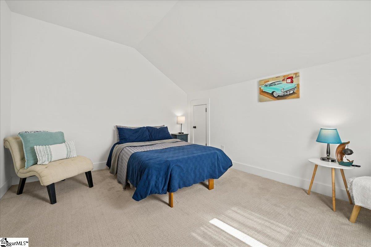 215 Founders Boulevard Property Photo 33