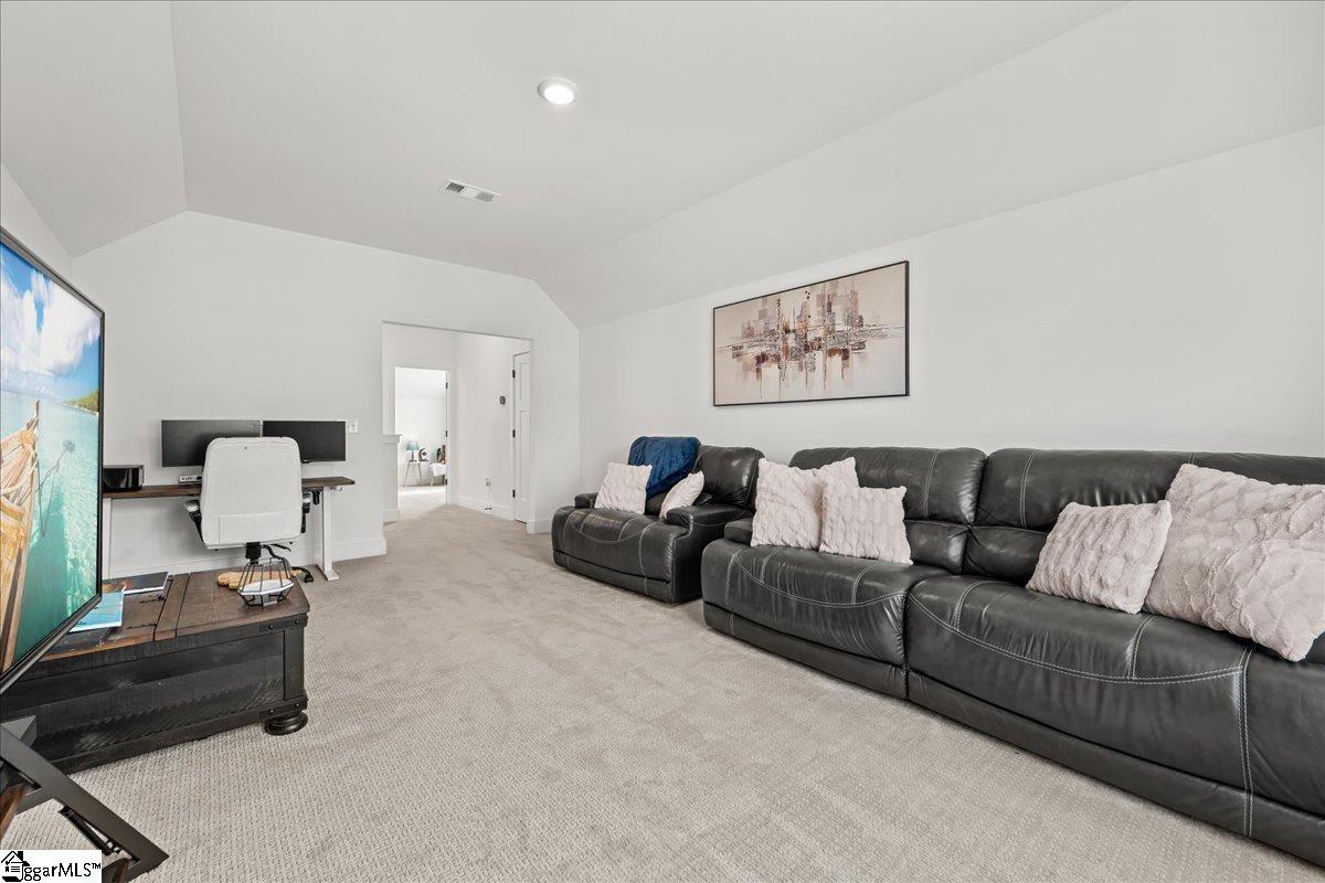 215 Founders Boulevard Property Photo 40