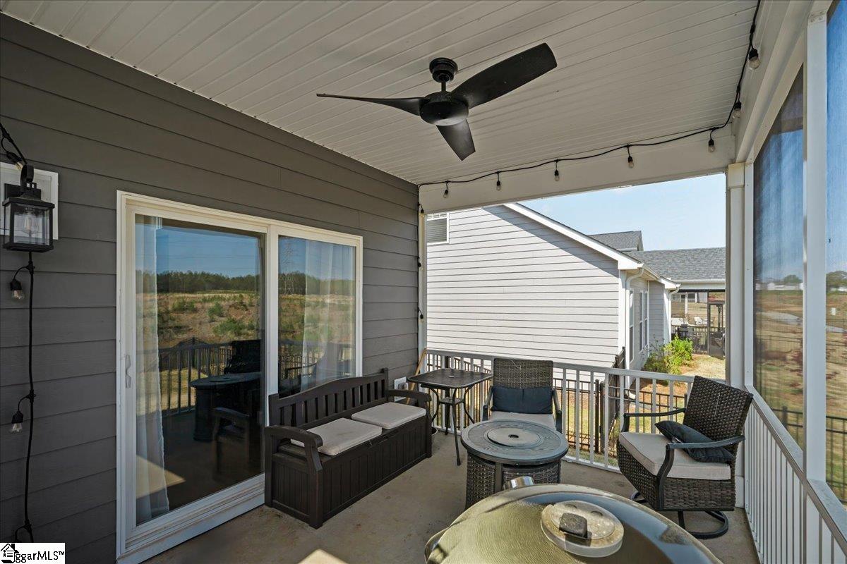 215 Founders Boulevard Property Photo 41