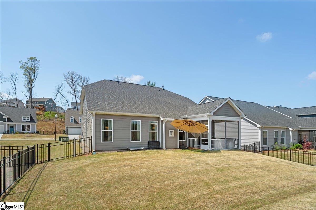 215 Founders Boulevard Property Photo 43