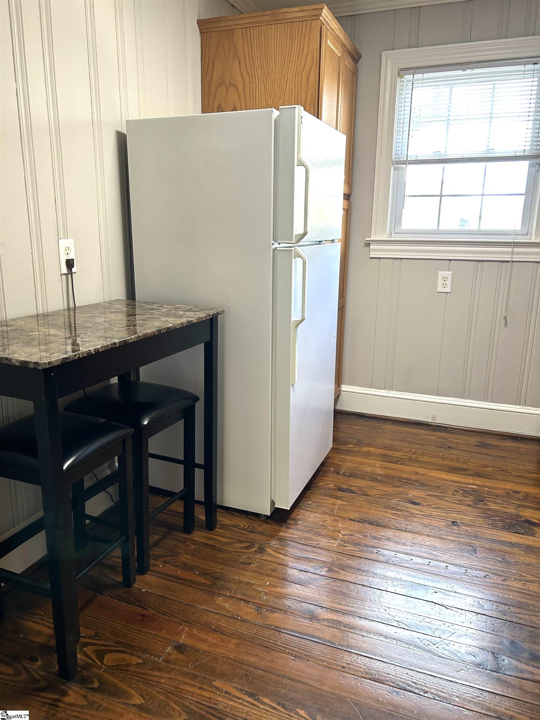 5 Whitsett Street Property Photo 2