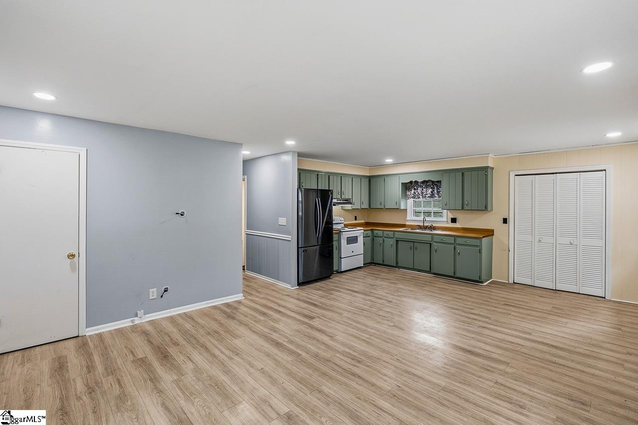 1548 Bud Arthur Bridge Road Property Photo 8
