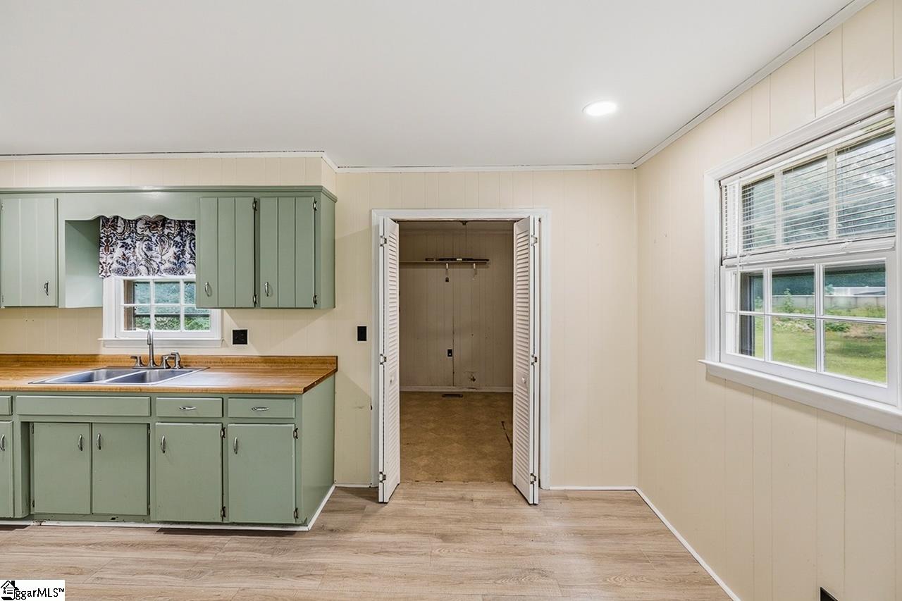 1548 Bud Arthur Bridge Road Property Photo 18