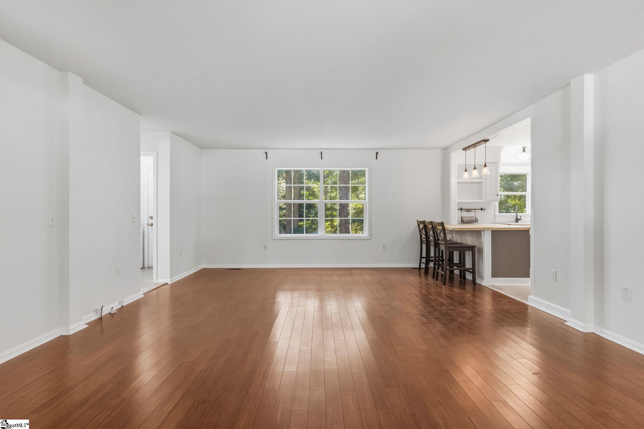 136 Pleasant Woods Road Property Photo 4
