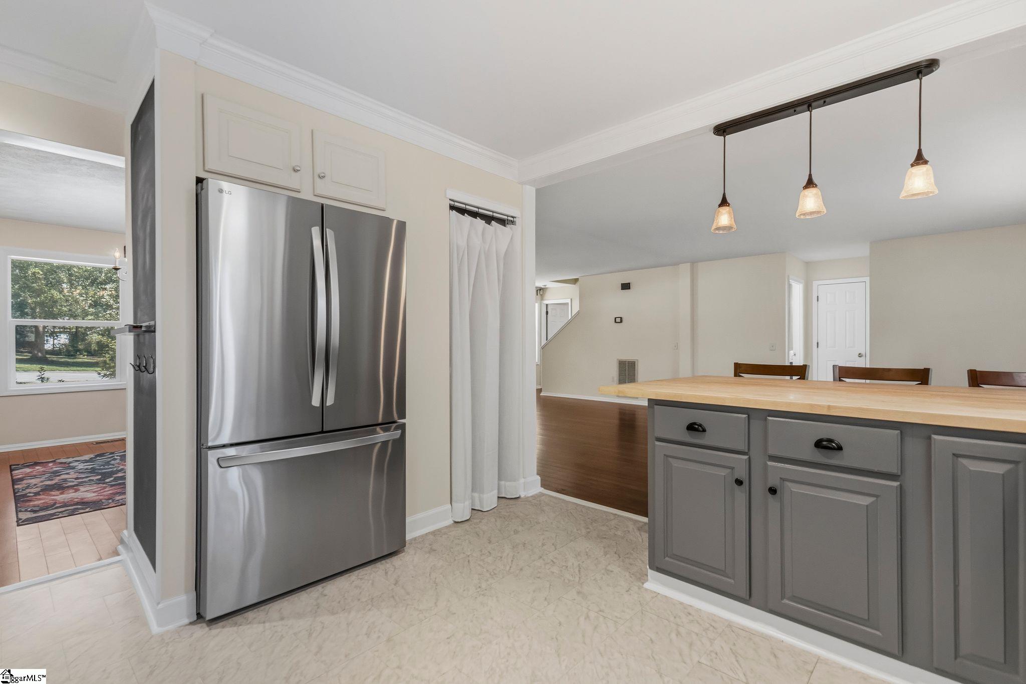 136 Pleasant Woods Road Property Photo 10